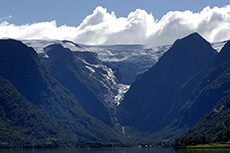 Briksdalsbreen397